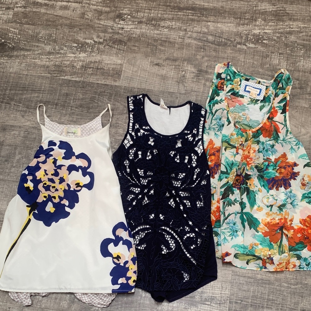 Anthropologie Floral and Lace Tank Tops Set of 3 XS